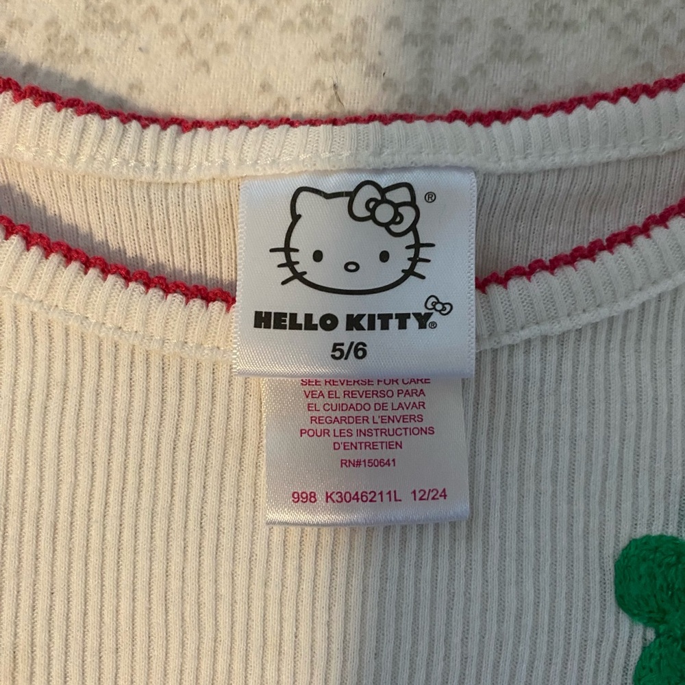 Hello Kitty Cream Tee with Floral Accents - Picture 2 of 4